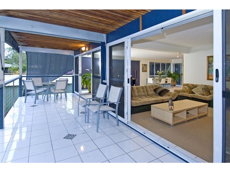 68 Queens Esplanade, Thorneside QLD 4158