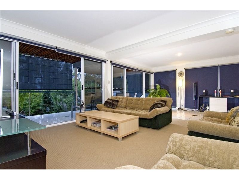 68 Queens Esplanade, Thorneside QLD 4158