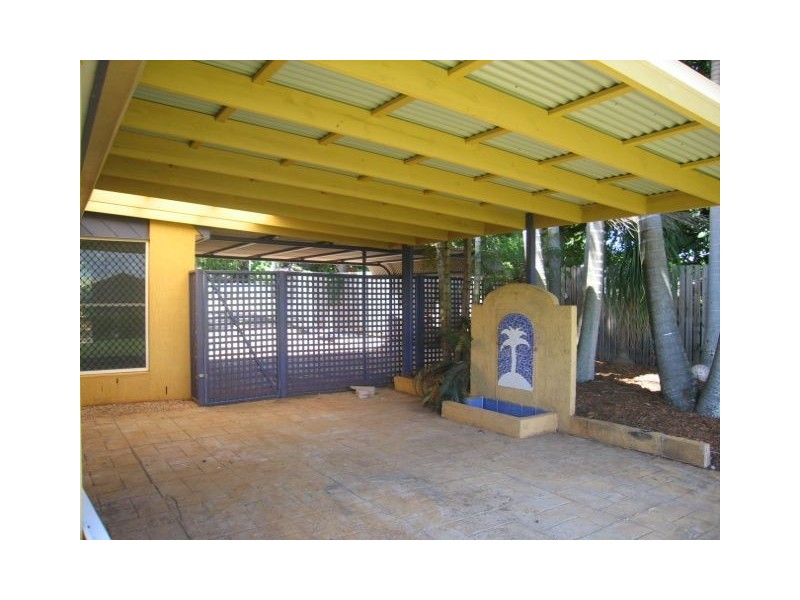 550 Main Road, Wellington Point QLD 4160