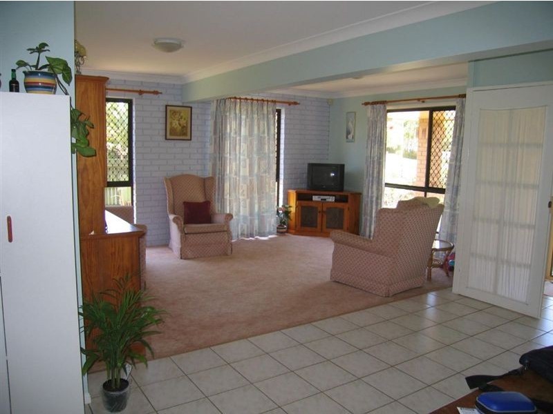 1 Burgess Court, Wellington Point QLD 4160