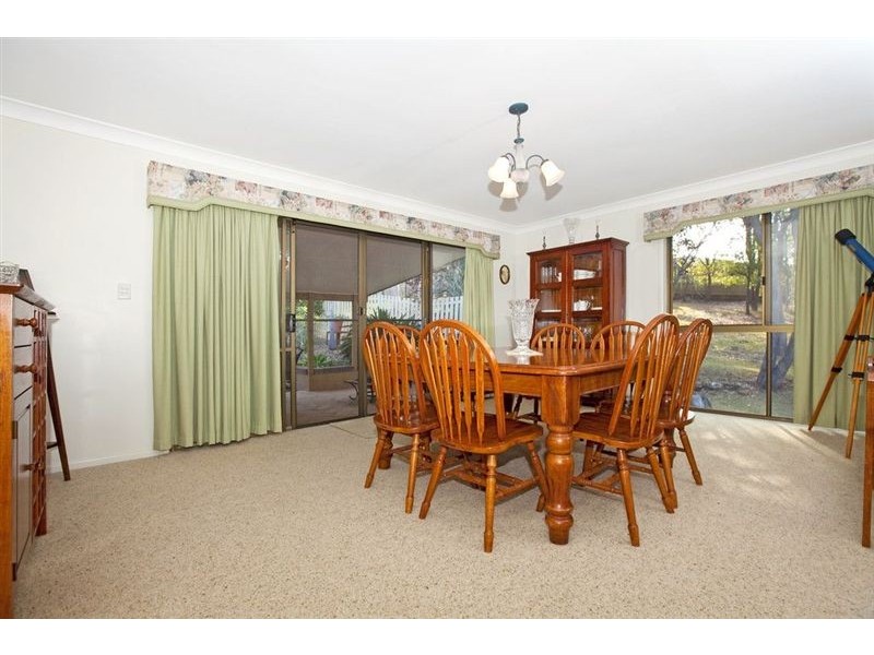 11 Sylvania Street, Wellington Point QLD 4160