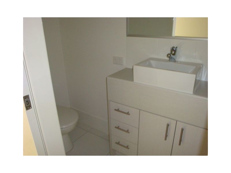 70 Yarra Road, Wakerley QLD 4154