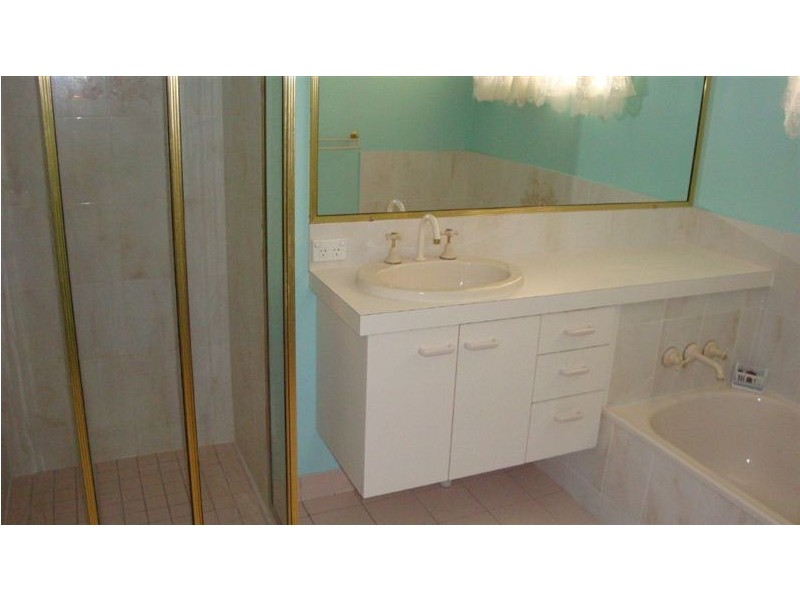 24 Gardenia Street, Birkdale, Birkdale QLD 4159