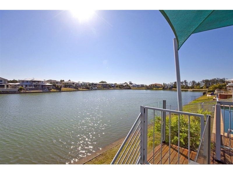 18 Helena Street, Wellington Point QLD 4160