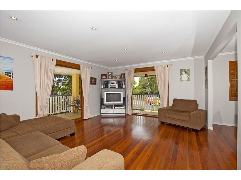 10 Kelso Street, Wellington Point QLD 4160