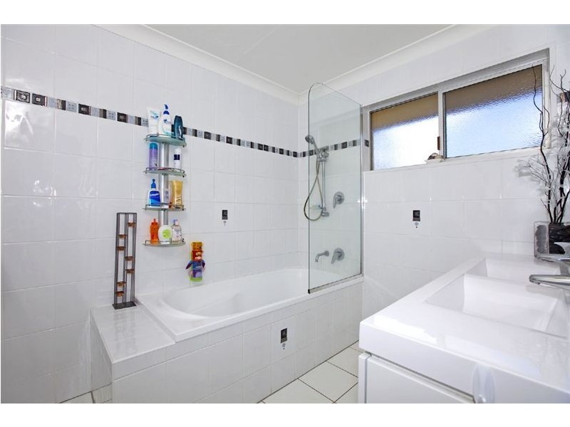 10 Kelso Street, Wellington Point QLD 4160