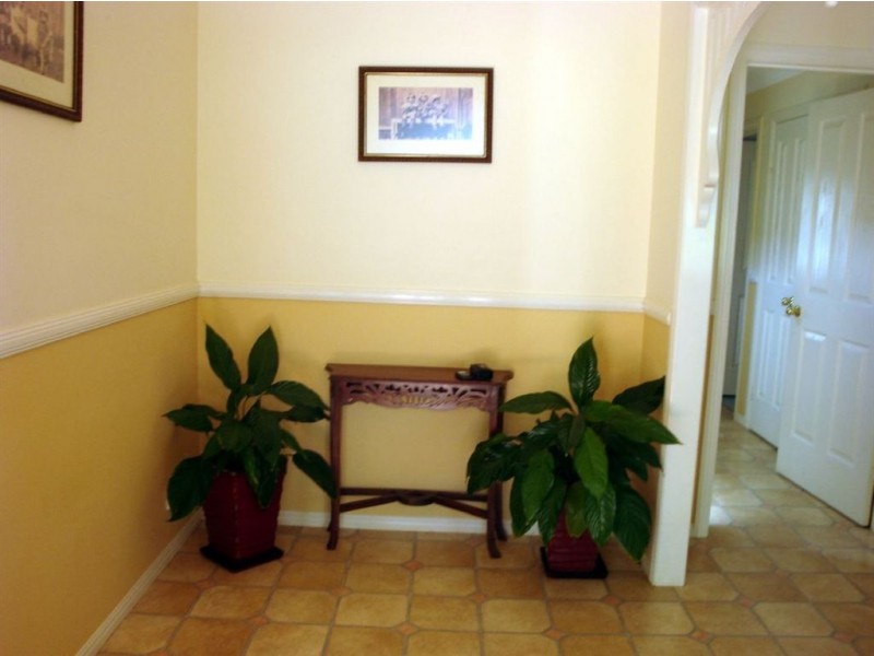 18 Frederick Street, Wellington Point QLD 4160