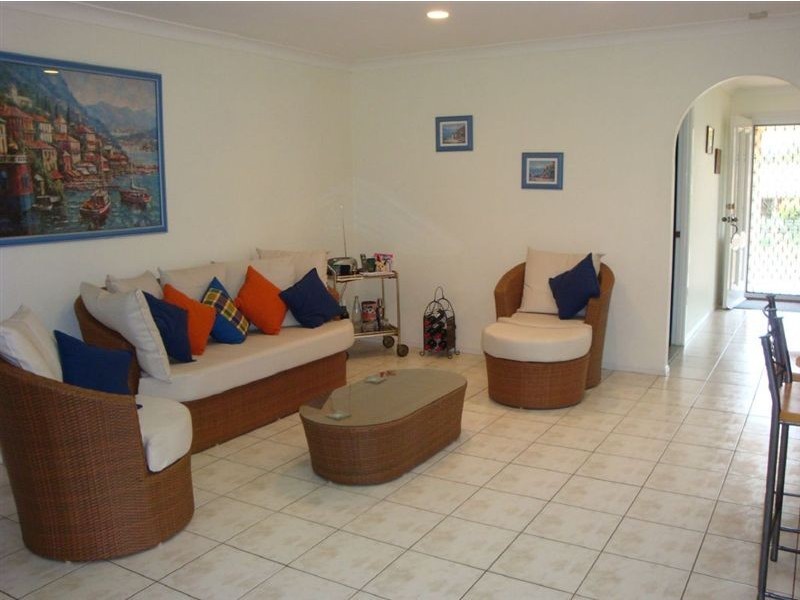 47 Redgrove Avenue, Wellington Point QLD 4160