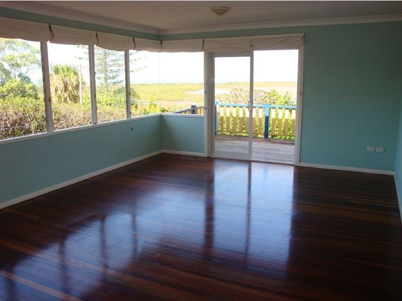 9 Waterloo Street, Wellington Point QLD 4160