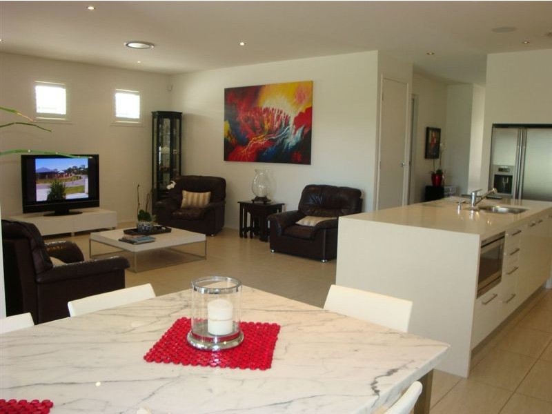 79 Red Gum Crescent, Wakerley QLD 4154