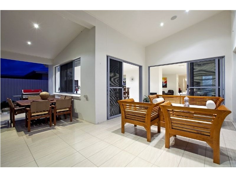 79 Red Gum Crescent, Wakerley QLD 4154