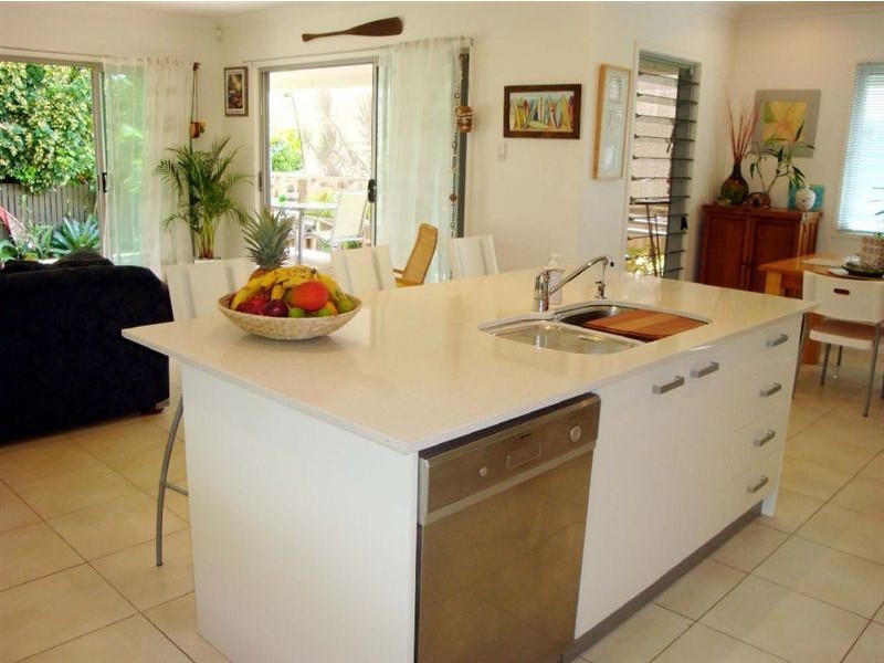 32 Bayview Street, Wellington Point QLD 4160