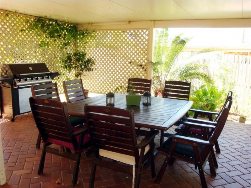 3 Sophie Court, Wellington Point QLD 4160