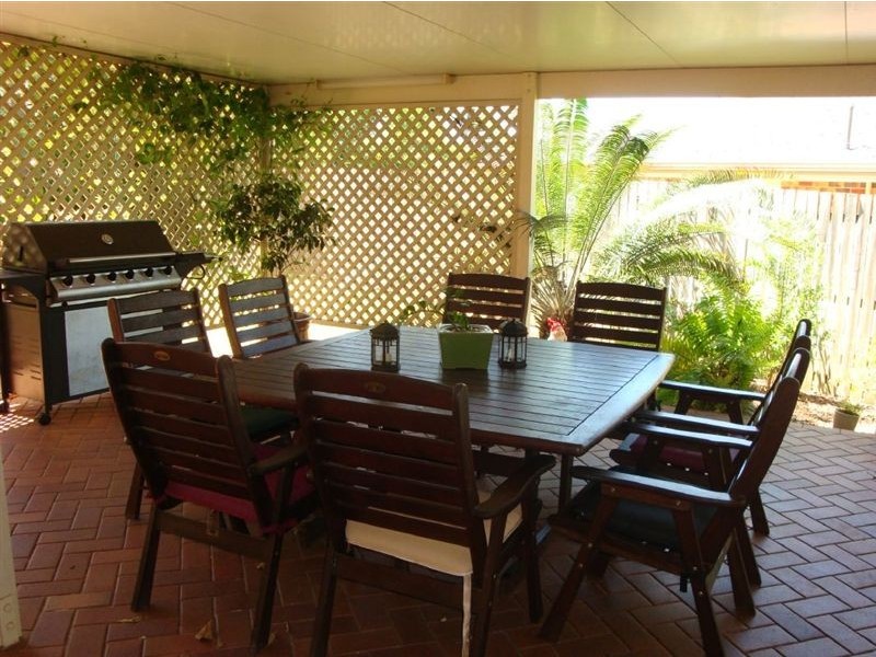 3 Sophie Court, Wellington Point QLD 4160
