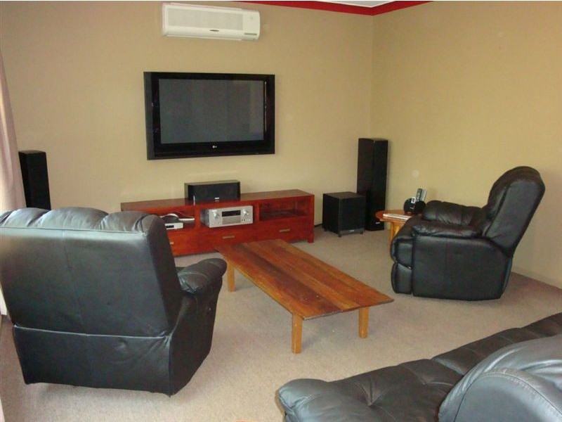 3 Sophie Court, Wellington Point QLD 4160