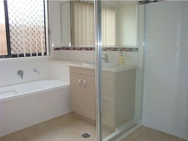 32 Janelle Court, Wellington Point QLD 4160