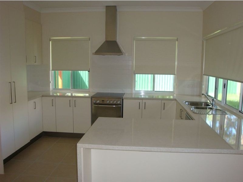 121 Thorneside Road, Thorneside QLD 4158