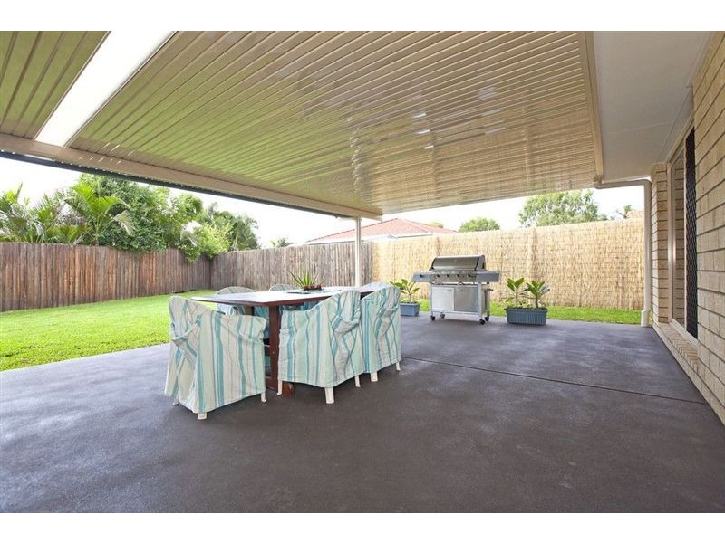 6 Lord Street, Wellington Point QLD 4160