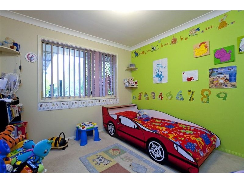 20 Laurance Court, Wellington Point QLD 4160