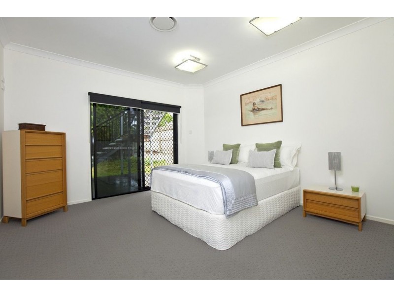 537 Main Road, Wellington Point QLD 4160