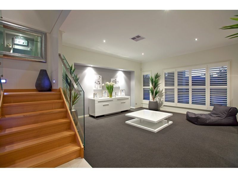 8 Brush Box Place, Wakerley QLD 4154