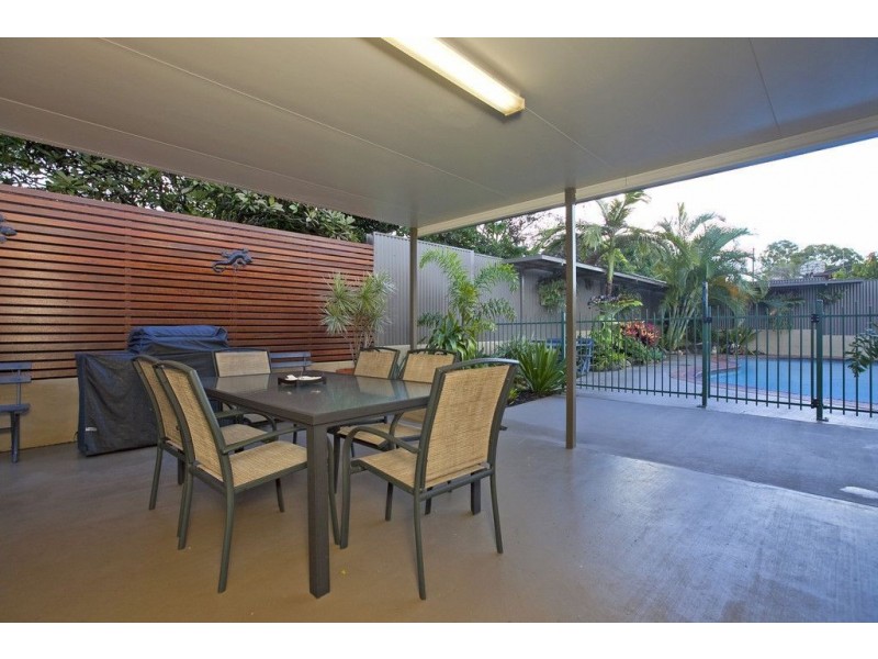 14 Thorne Road, Birkdale QLD 4159