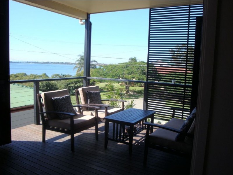 41 Mooroondu Rd, Thorneside QLD 4158