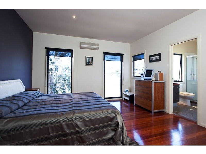 41 Mooroondu Rd, Thorneside QLD 4158