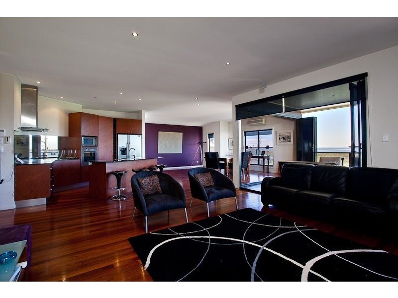 41 Mooroondu Rd, Thorneside QLD 4158