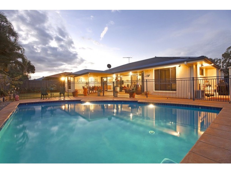 58 Hilliards Park Drive, Wellington Point QLD 4160