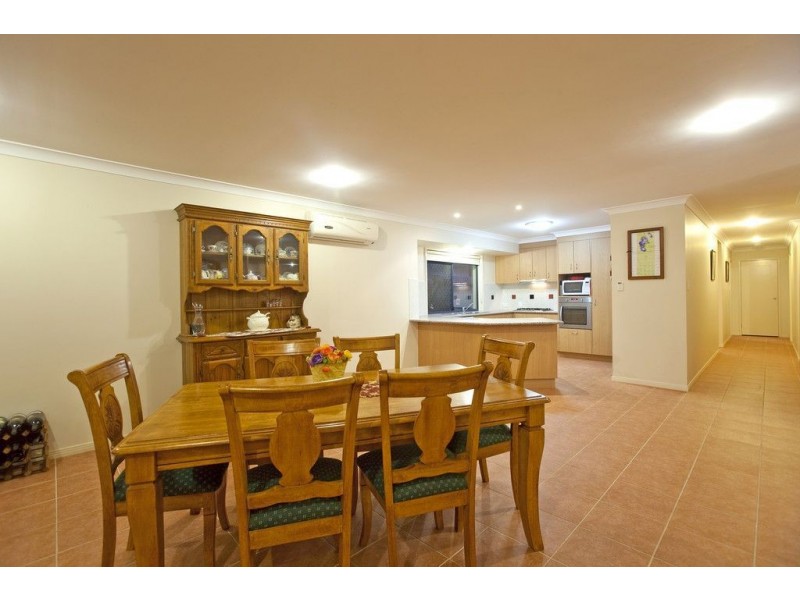 58 Hilliards Park Drive, Wellington Point QLD 4160