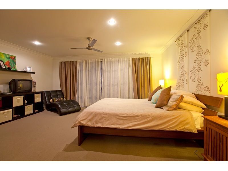 32 Bayview Street, Wellington Point QLD 4160