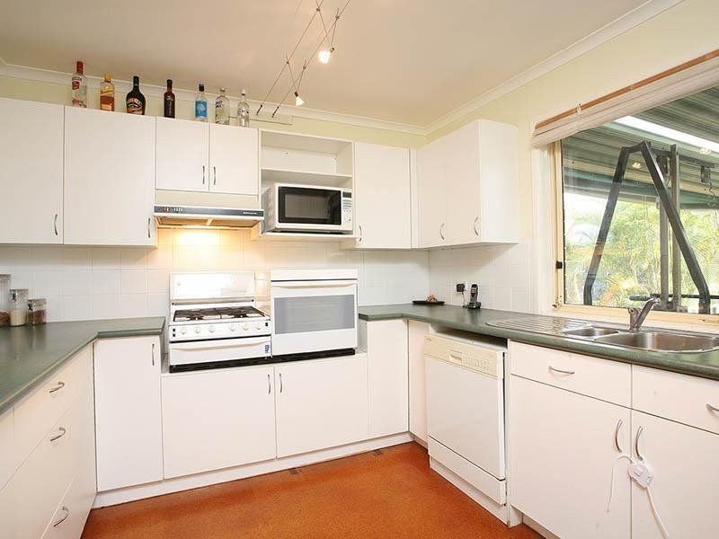 21 Warner Street, Wellington Point QLD 4160