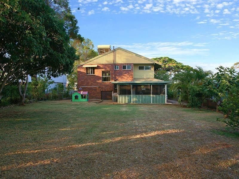 21 Warner Street, Wellington Point QLD 4160