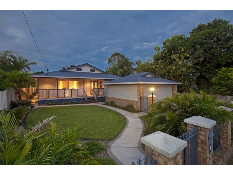 22 Warner Street, Wellington Point QLD 4160