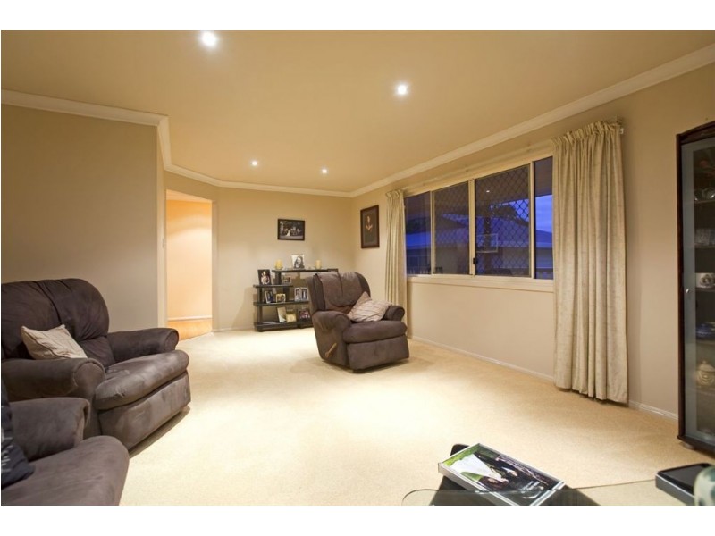 22 Warner Street, Wellington Point QLD 4160