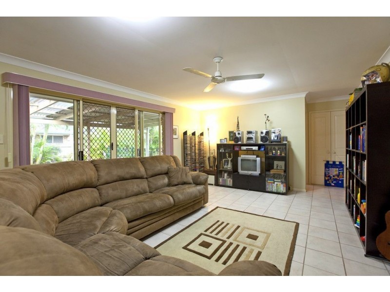 20 Laurance Court, Wellington Point QLD 4160