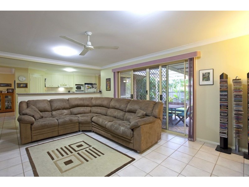 20 Laurance Court, Wellington Point QLD 4160