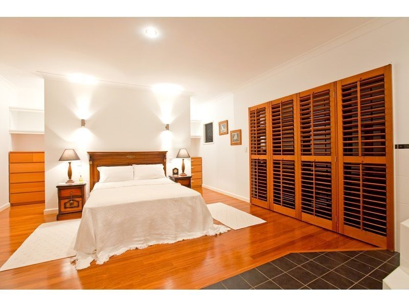 19 Wellesley Street, Wellington Point QLD 4160