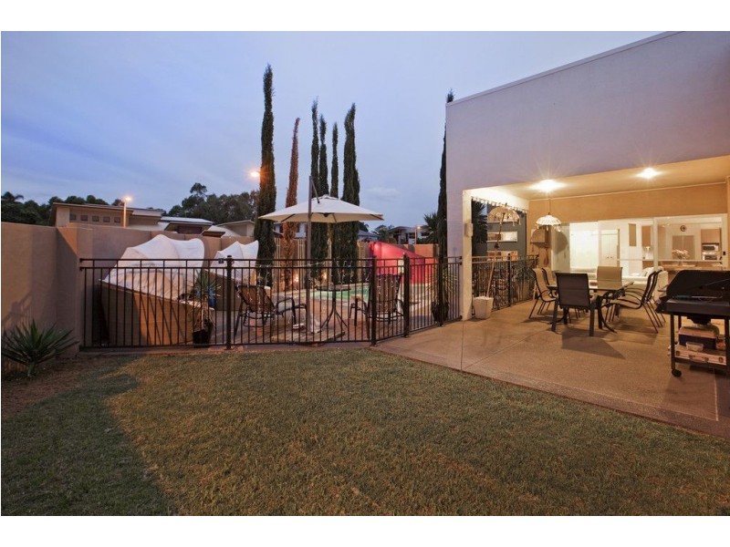 70 Beachcrest Road, Wellington Point QLD 4160