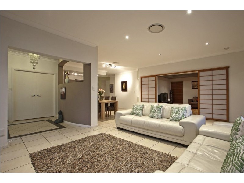 70 Beachcrest Road, Wellington Point QLD 4160