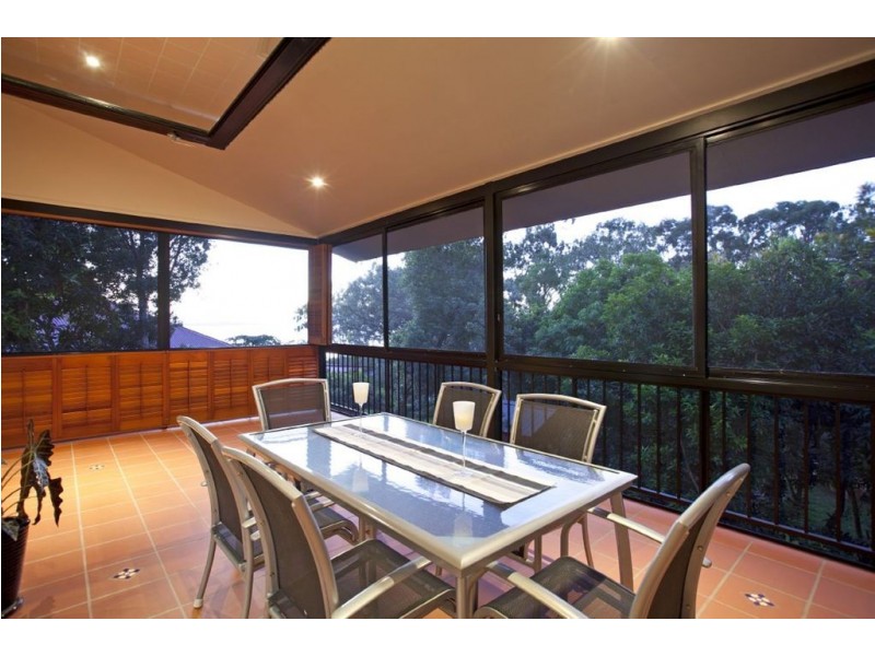 60 Beachcrest Rd, Wellington Point QLD 4160