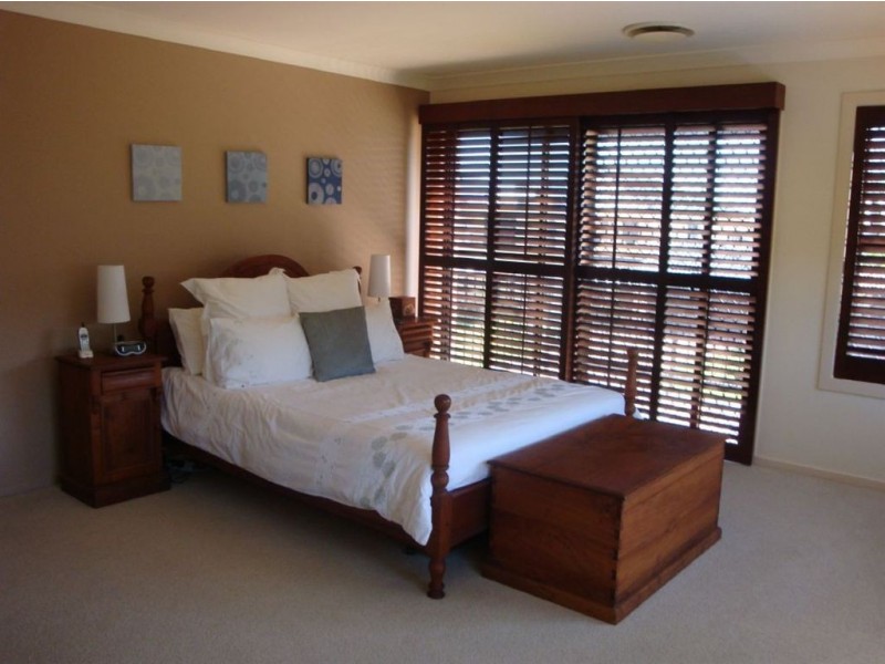 3 Sorrento Close, Wellington Point QLD 4160