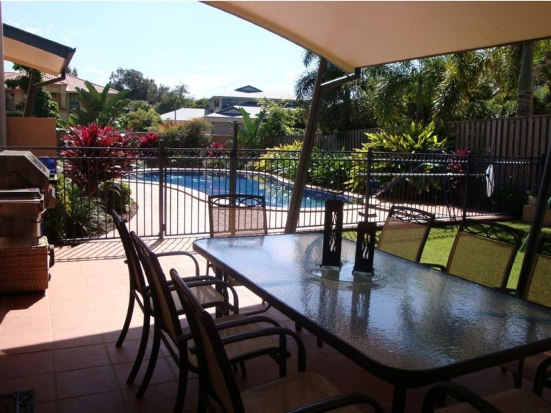 3 Sorrento Close, Wellington Point QLD 4160