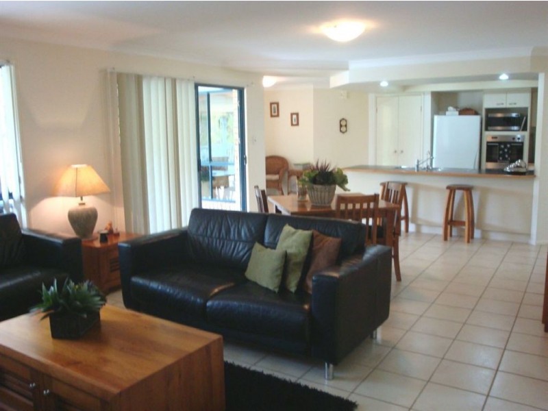 88 Hilliards Park Drive, Wellington Point QLD 4160