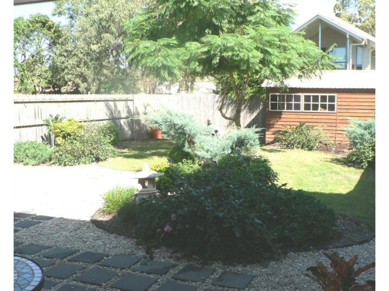 16 Mooroondu Street, Thorneside QLD 4158