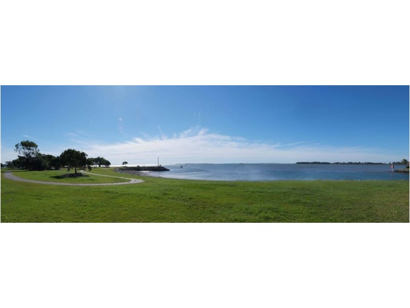 Lot 1 18 Mainsail Street, Birkdale QLD 4159