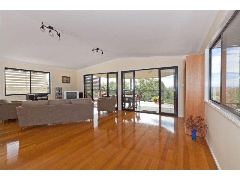 7 Arthur Street, Wellington Point QLD 4160