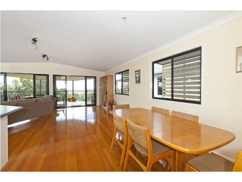 7 Arthur Street, Wellington Point QLD 4160