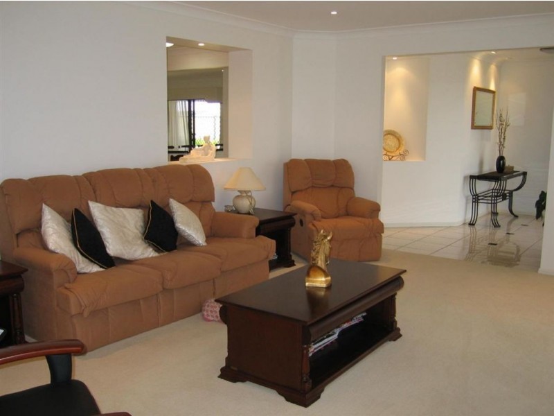 4 Discovery Place, Wellington Point QLD 4160